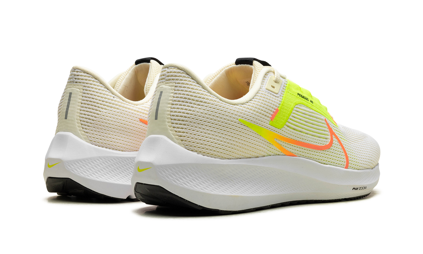 AIR ZOOM PEGASUS 40 WMNS"Coconut Milk Lime" DV3853 101