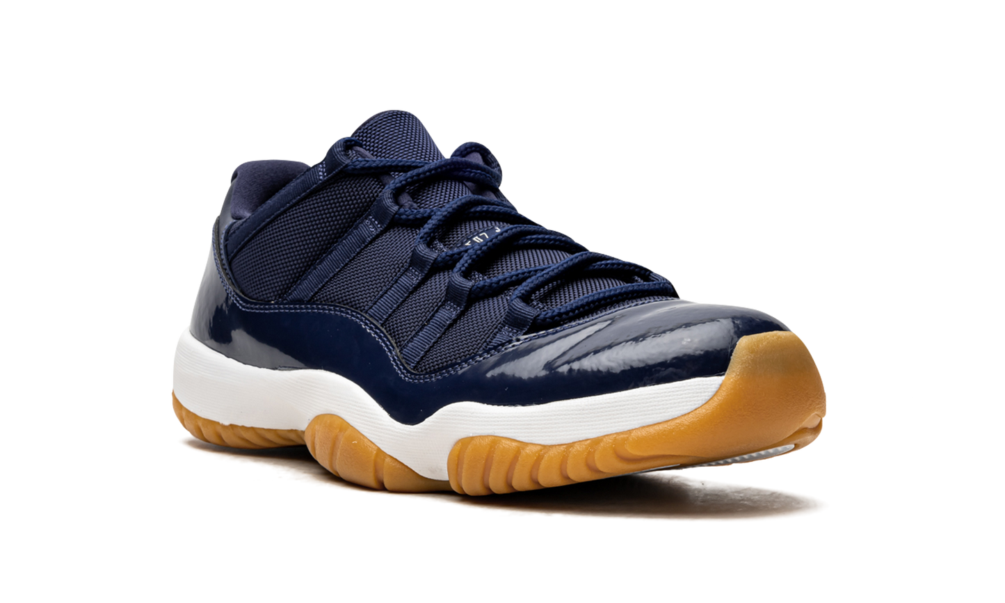 11 Retro Low "Navy/Gum" 528895 405