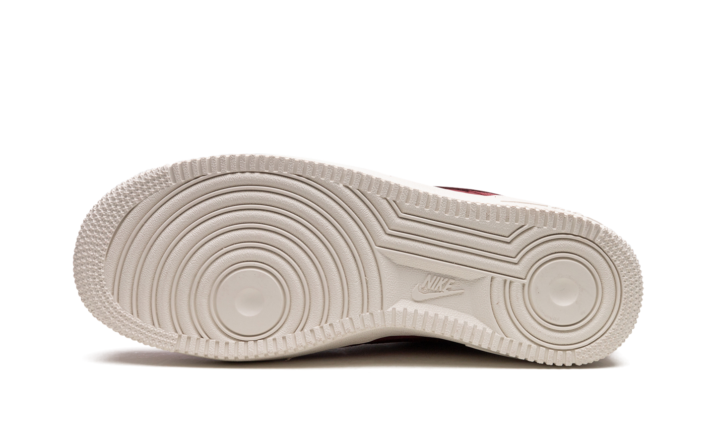 AIR FORCE 1 LO MNS WMNS"Team Red" DR9503 600