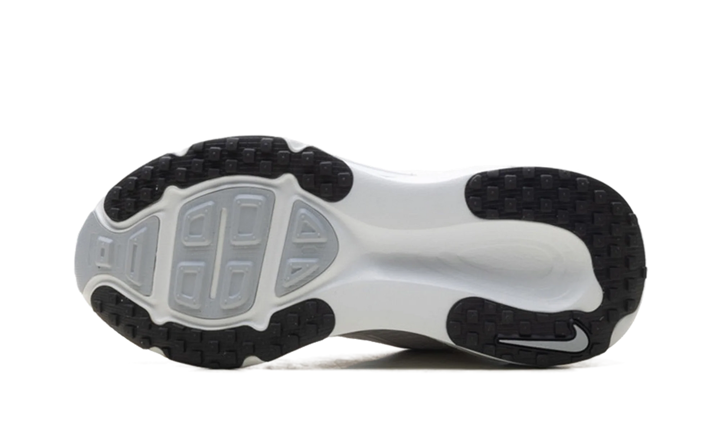 Vomero 18 WMNS "Vast Grey Summit White" HM6804 007
