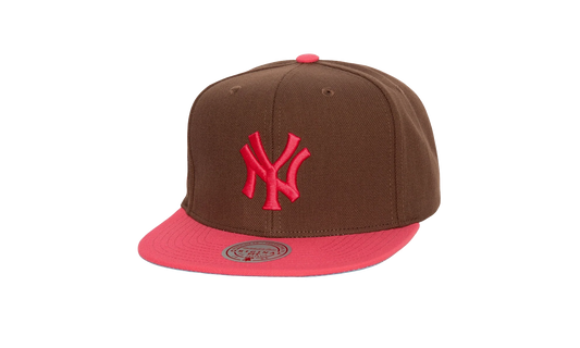 MLB Cooperstown The Damn Snapback Cap "New York Yankees - Brown" HHSS6813 NYYYYPPPBROW