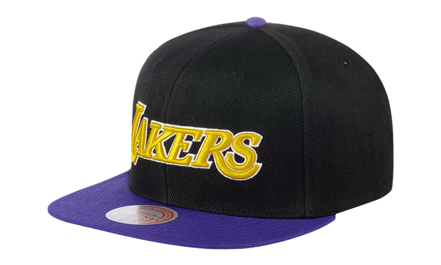 NBA Core Basic Snapback Cap "Los Angeles Lakers - Black / Purple" 6HSSJS19078 LALBKPR