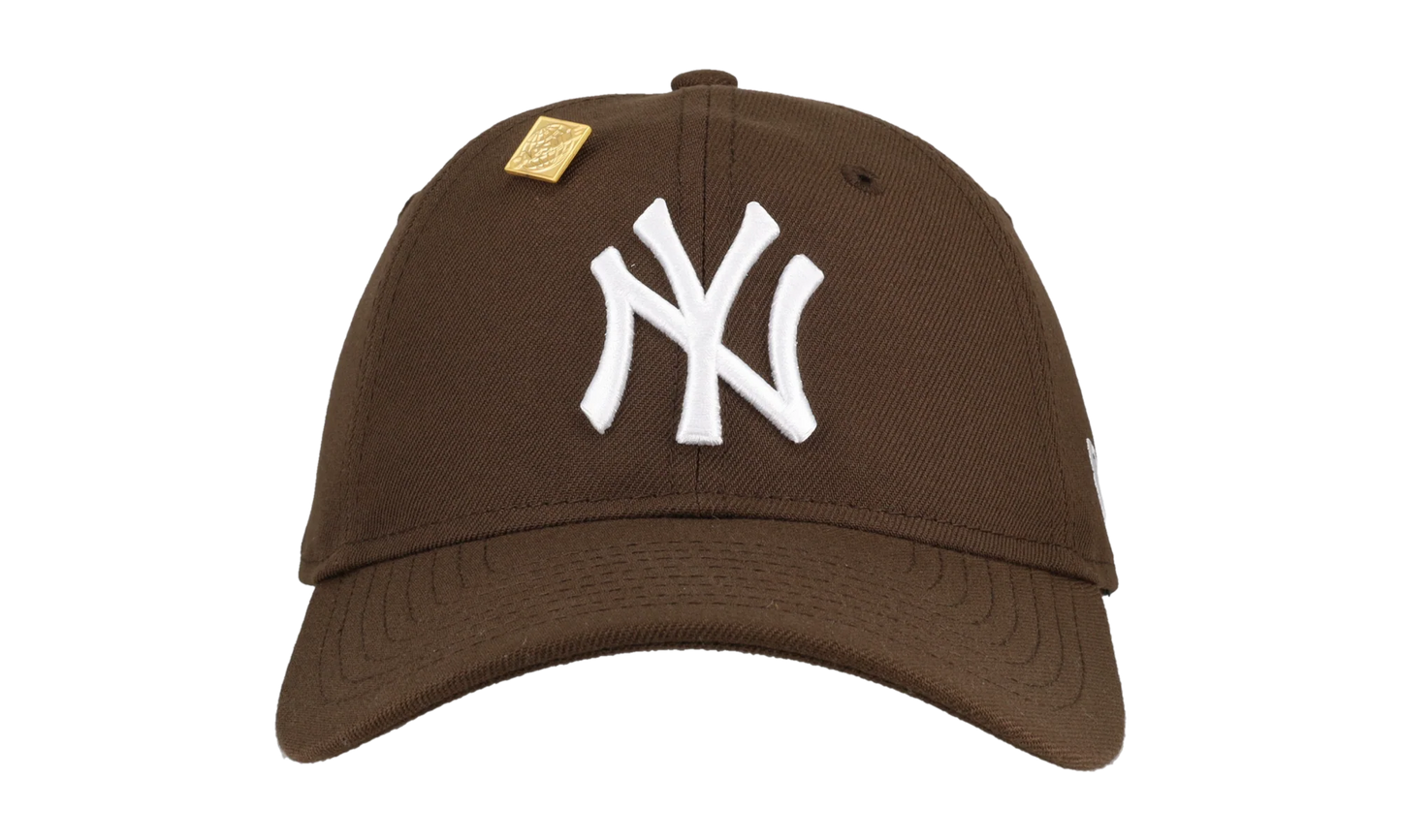 9TWENTY New York Yankees Adjustable Hat "Walnut" NE318
