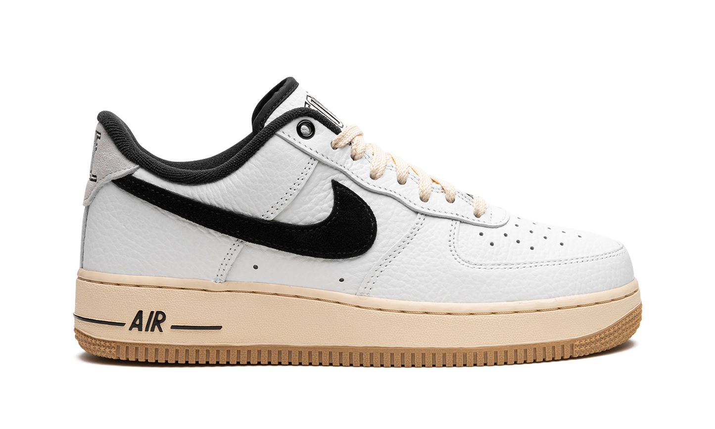 AIR FORCE 1 LO MNS WMNS"Command Force - Summit White" DR0148 101