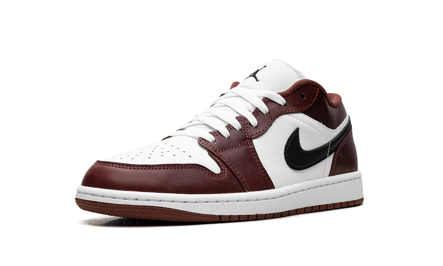 1 Low SE "Dark Pony" HF3148 102