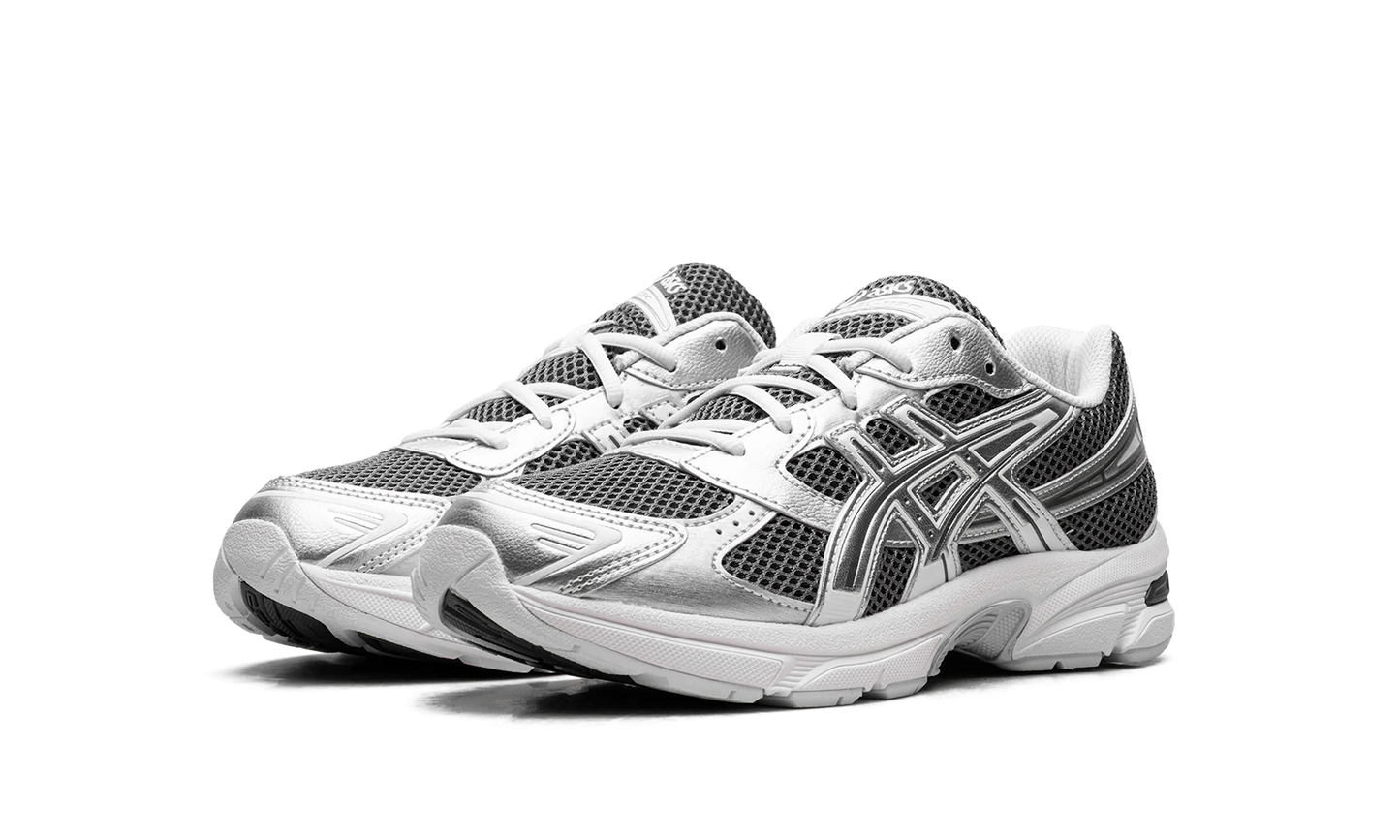 Gel-1130 GS "Carrier Grey Pure Silver" 1204A169 020