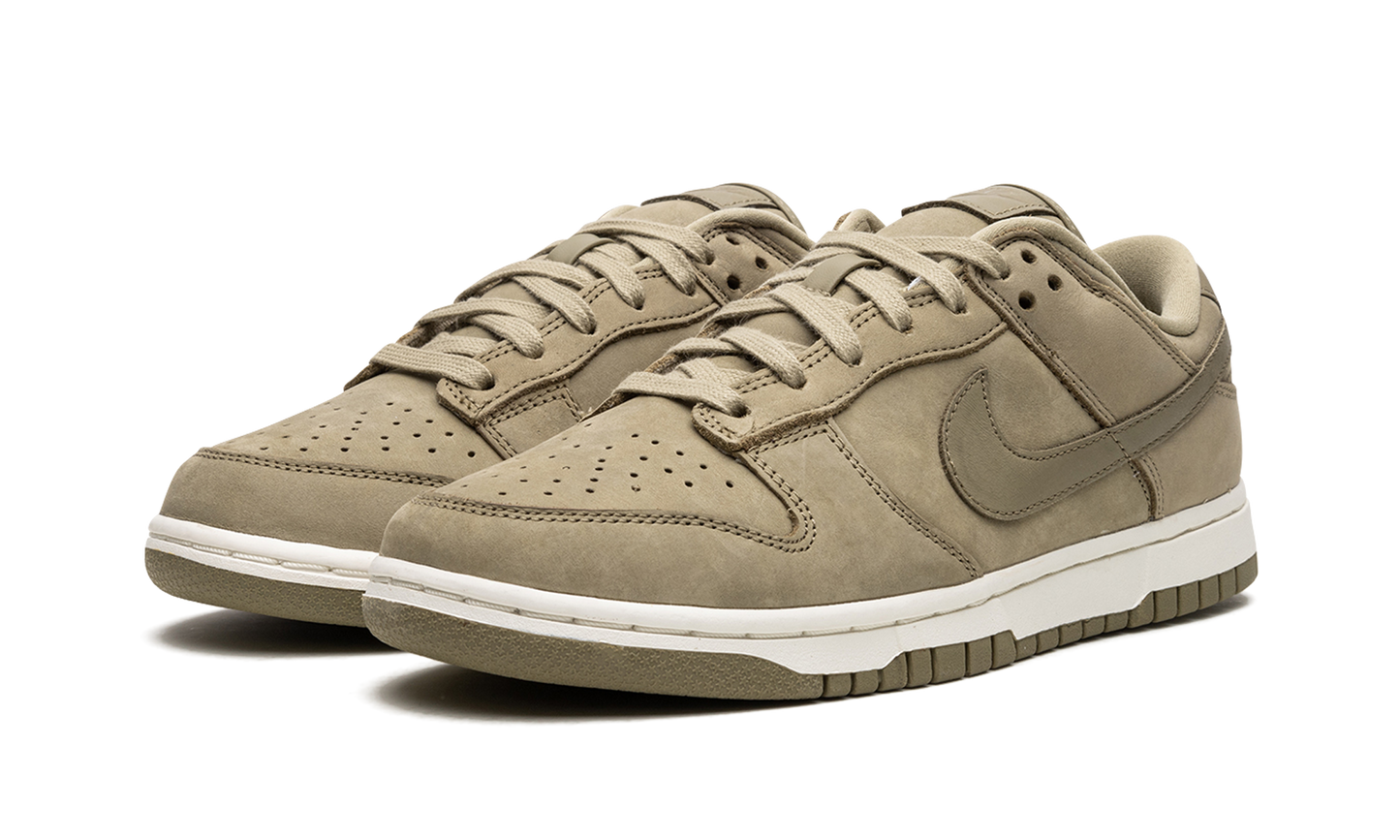 DUNK LO PRM MF WMNS"Neutral Olive" DV7415 200