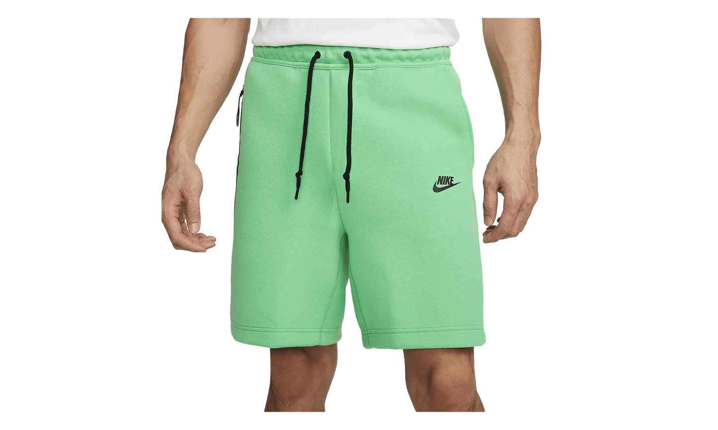 Tech Fleece Shorts "Spring Green / Black" FB8171 363