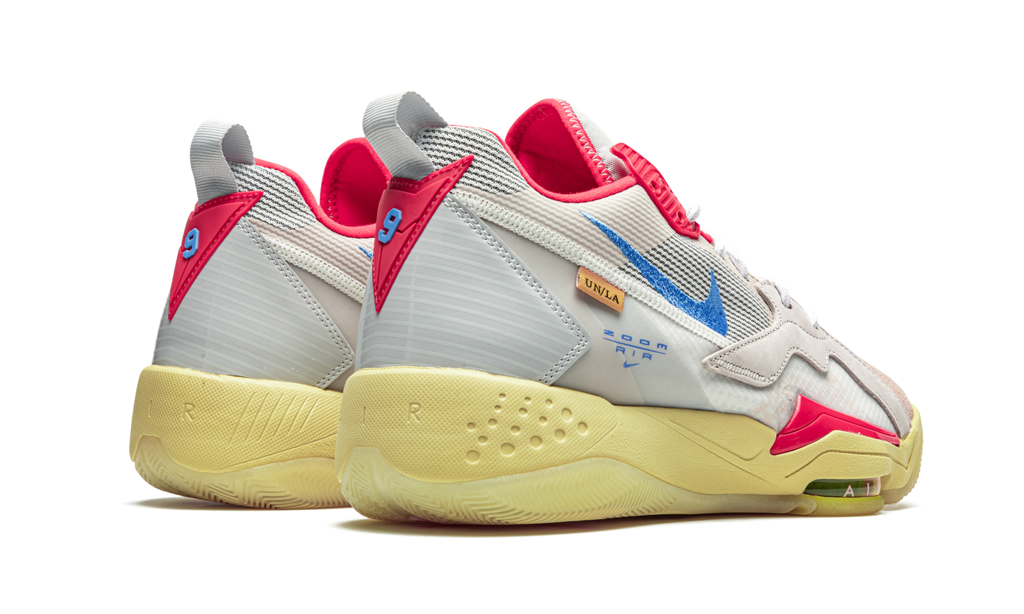 Zoom '92 "Union LA - Guava Ice" DA2553 800