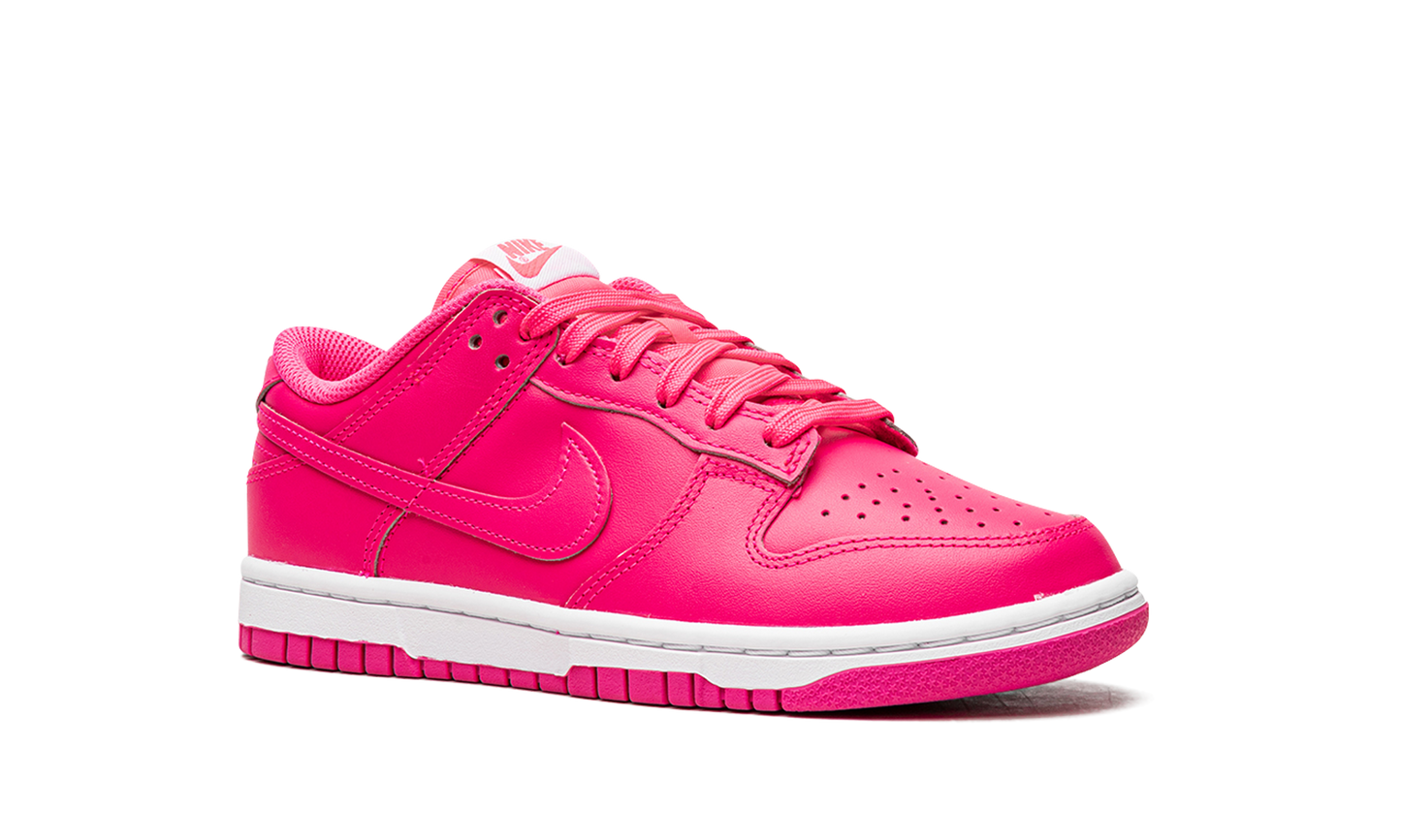 DUNK LO MNS WMNS"Hot Pink" DZ5196 600