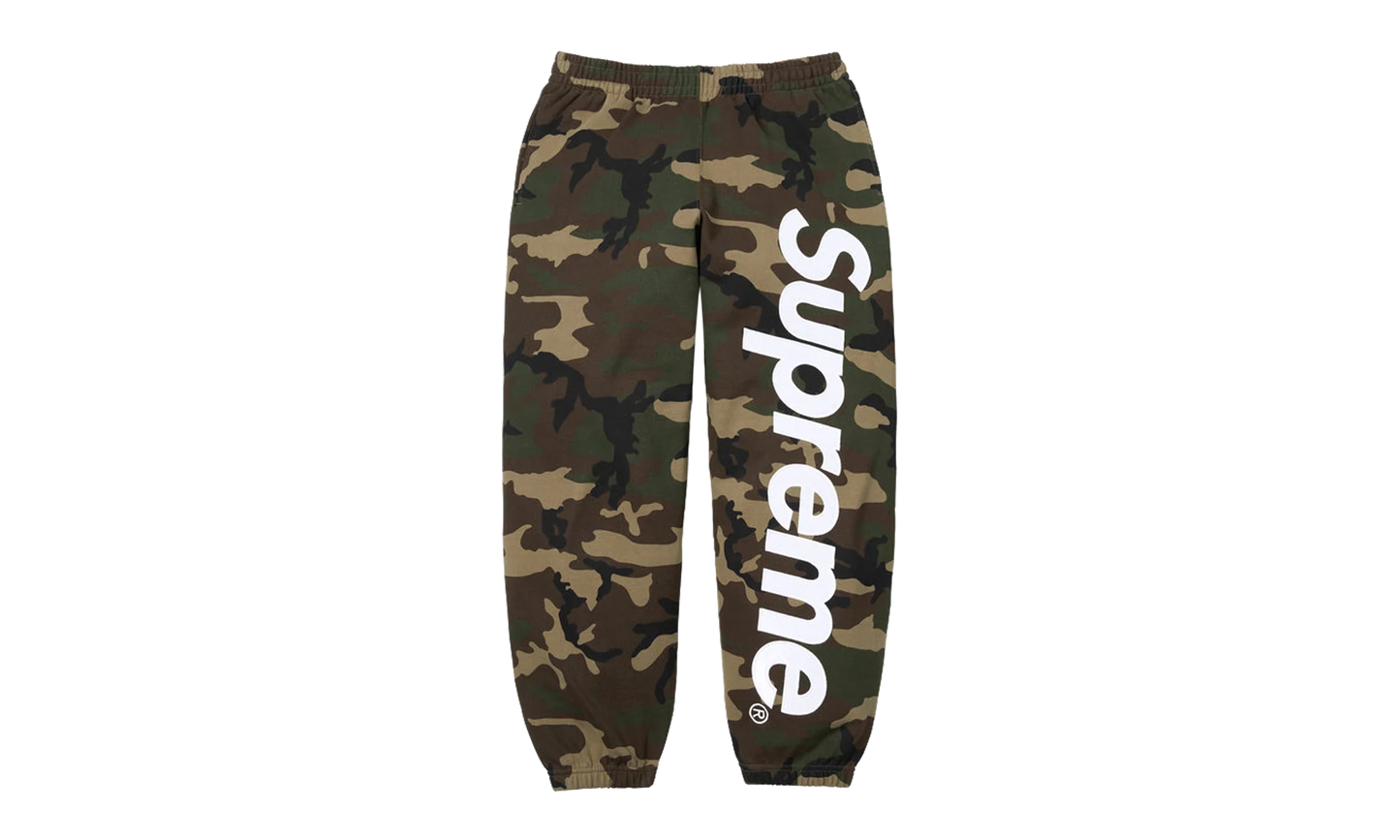 Satin Appliqué Sweatpant "SS26 - Woodland Camo" SU27513