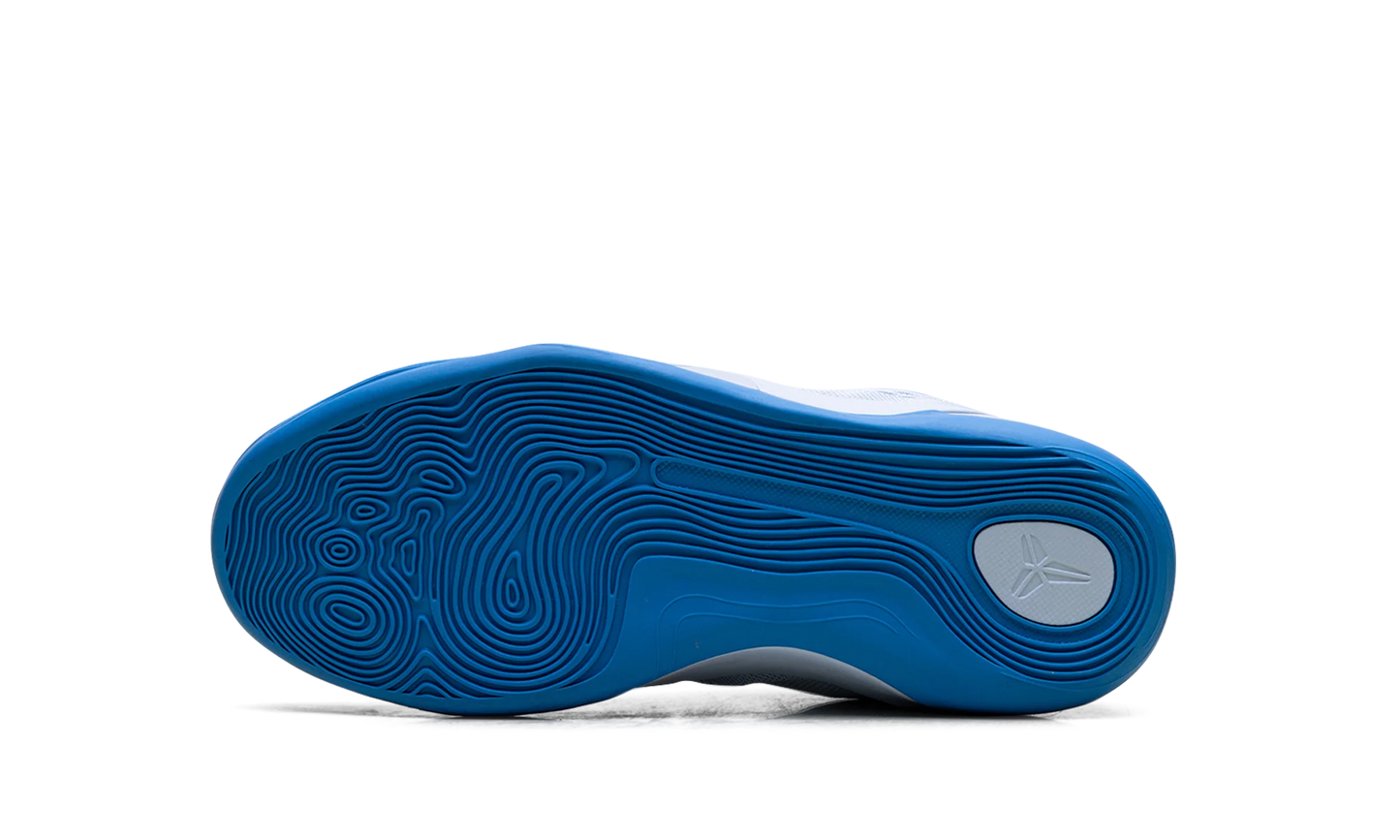 Kobe 9 EM Low TB GS "Hydrogen Blue" IM6642 400
