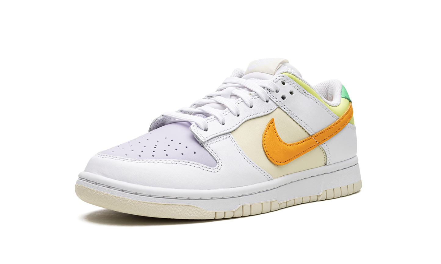 DUNK LO MNS WMNS"Sundial" FJ4742 100