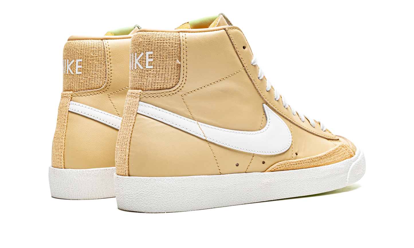BLAZER MID'77 WMNS"Sesame" DD9679 200