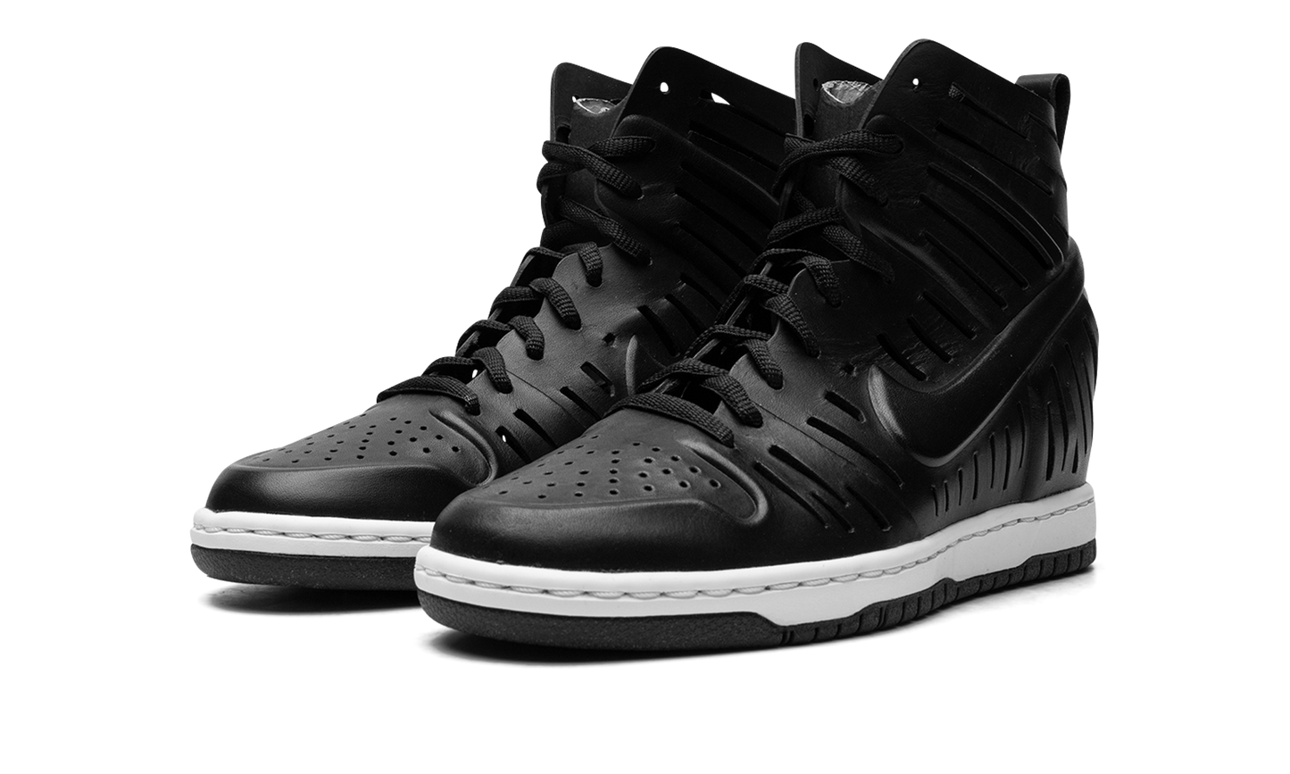 DUNK SKY HI 2.0 WMNS"JOLI BLACK" 725062 001