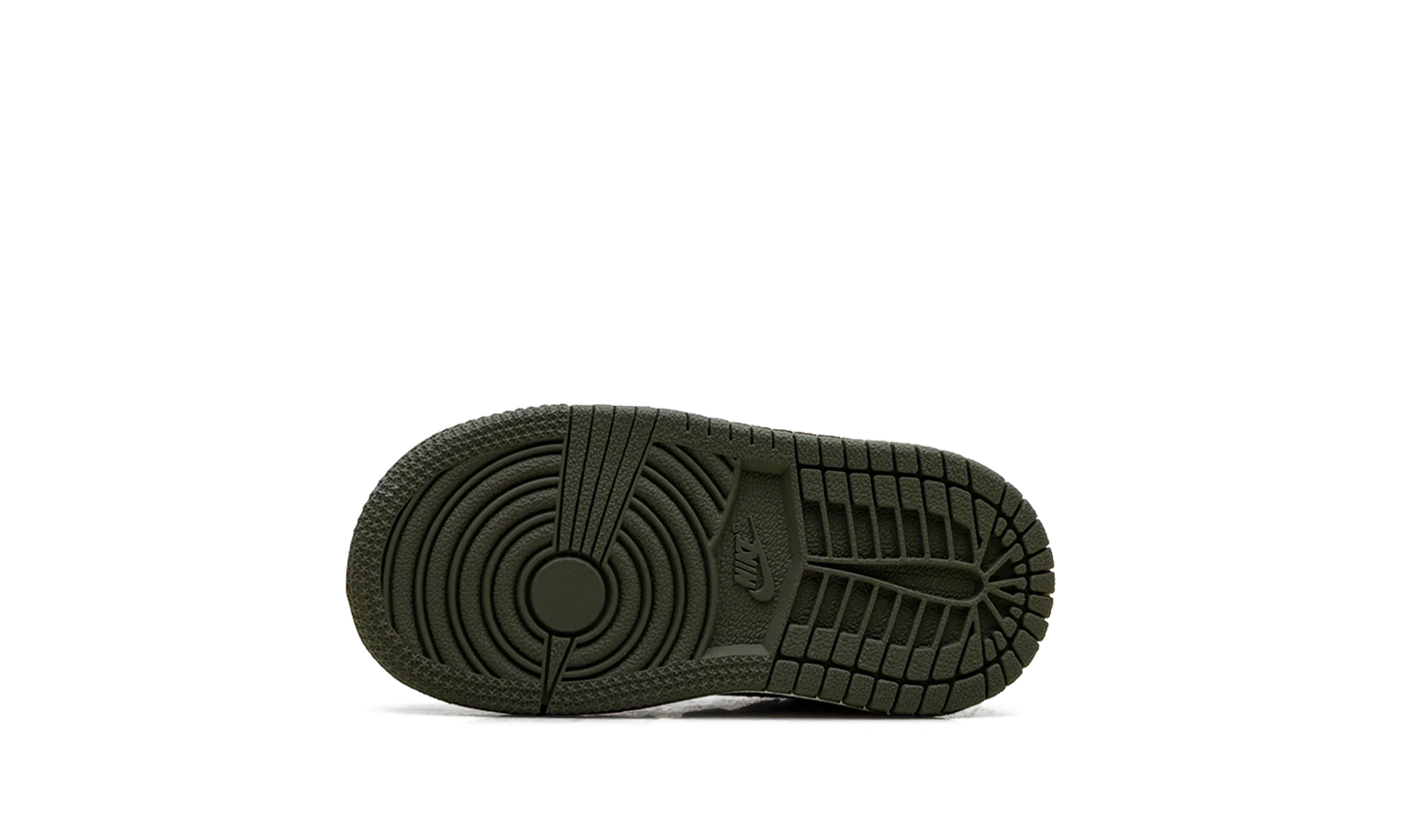 Air Jordan 1 Retro Low OG TD "Medium Olive" HQ6997 200