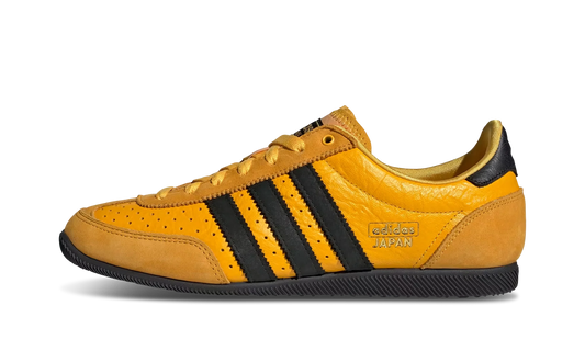 Japan WMNS "Core Yellow Black" JI2665