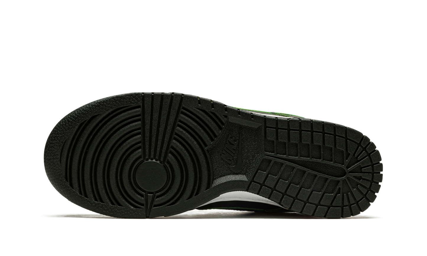 DUNK LOW WMNS"Avocado" DM7606 300