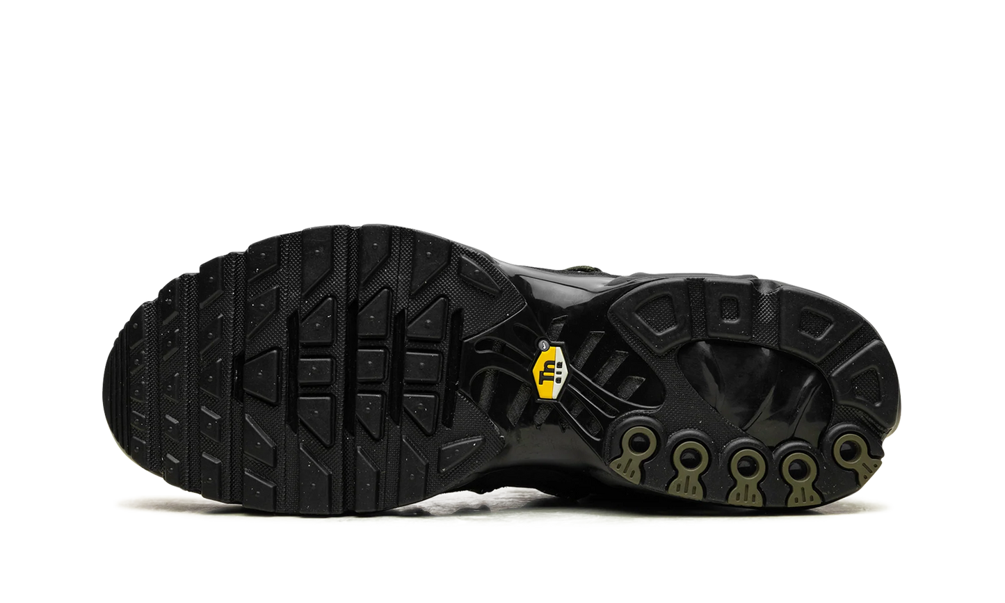 Air Max Plus Utility "Medium Olive" FJ4232 200