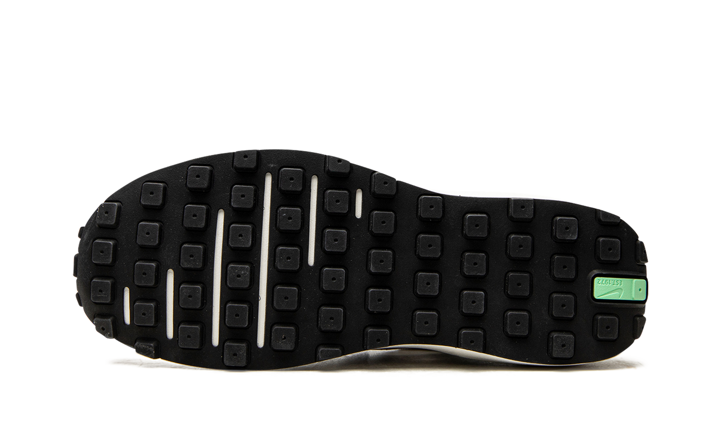 WAFFLE ONE WMNS"Summit White" DC2533 101