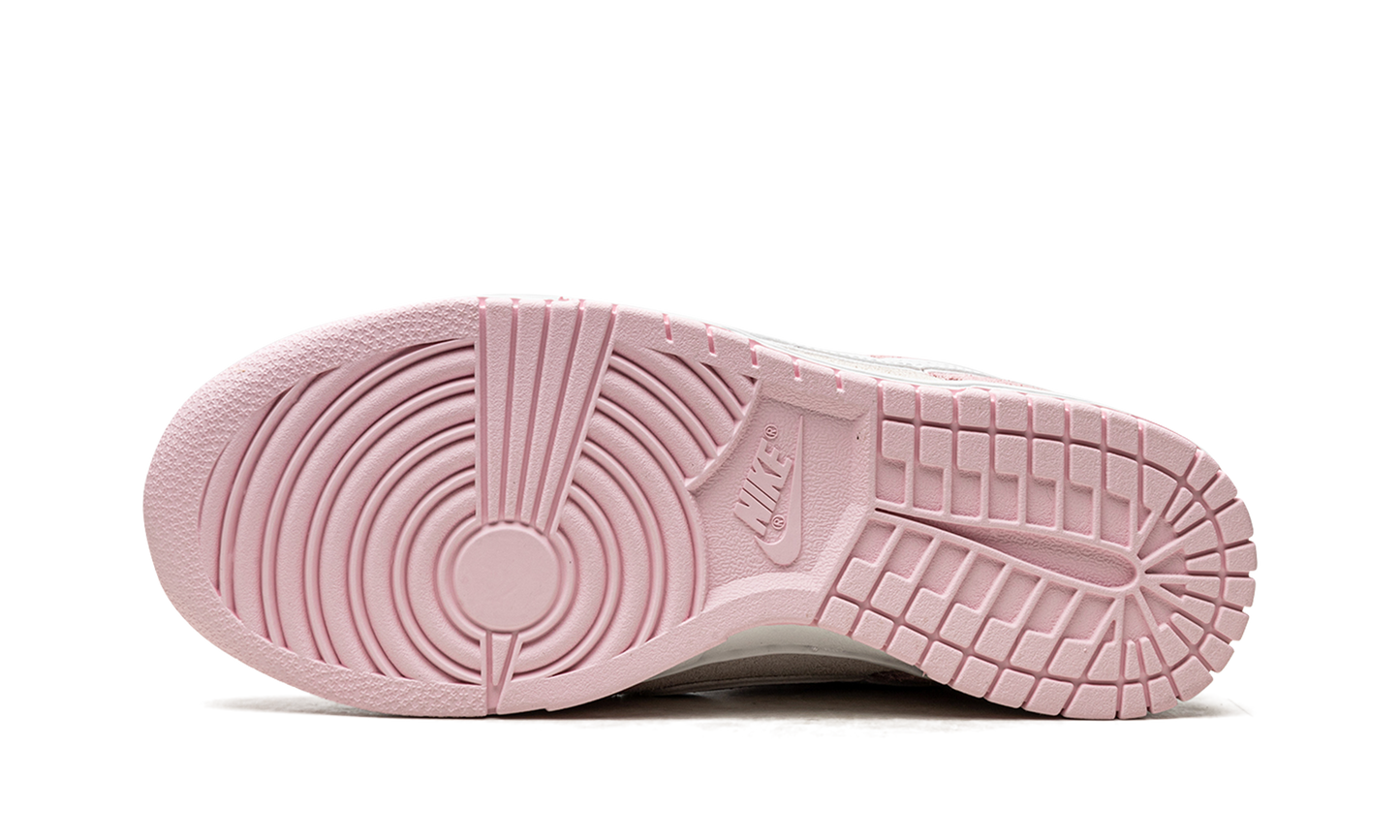 DUNK LO LX MNS WMNS"Pink Foam" DV3054 600