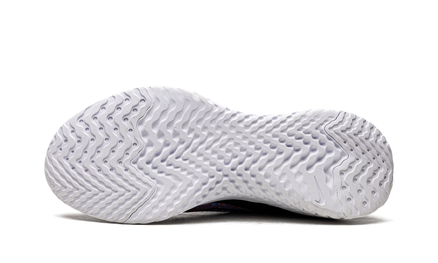 EPIC PHANTOM REACT FLYKNIT WMNS"Purple" BV0415 002