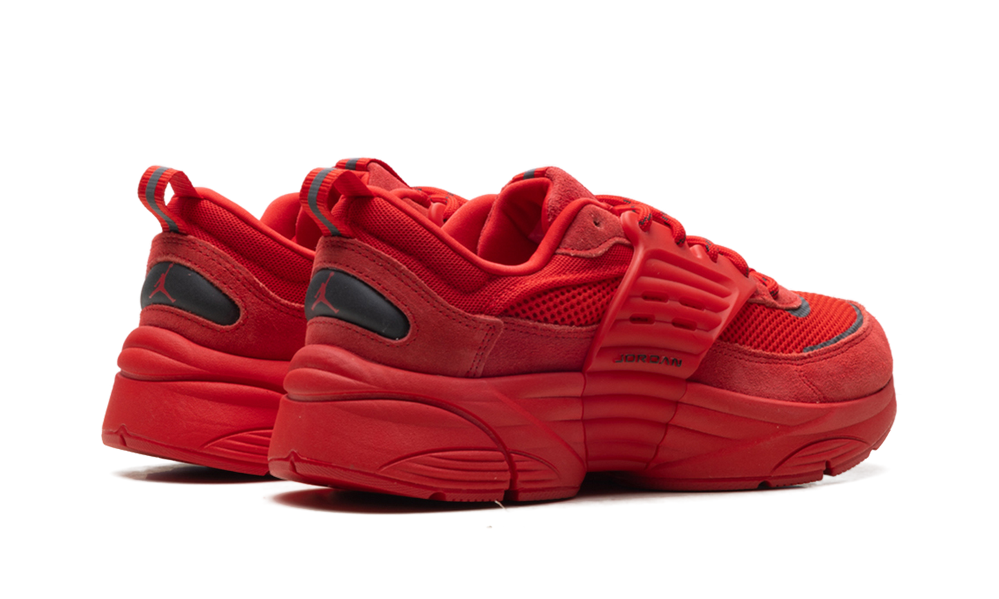 Trunner "Red" IB3722 600