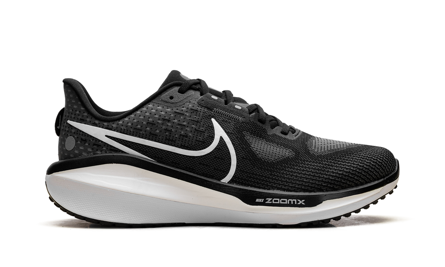 Vomero 17 Wmns"Black" FB8502 001
