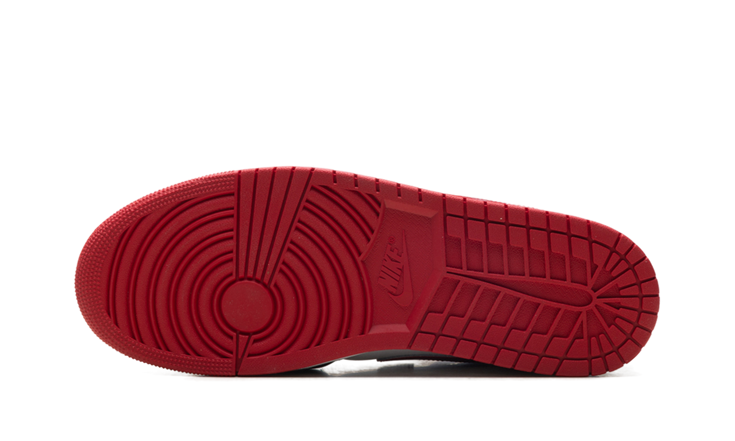 1 Mid SE "Patent Bred Toe" HV4091 006