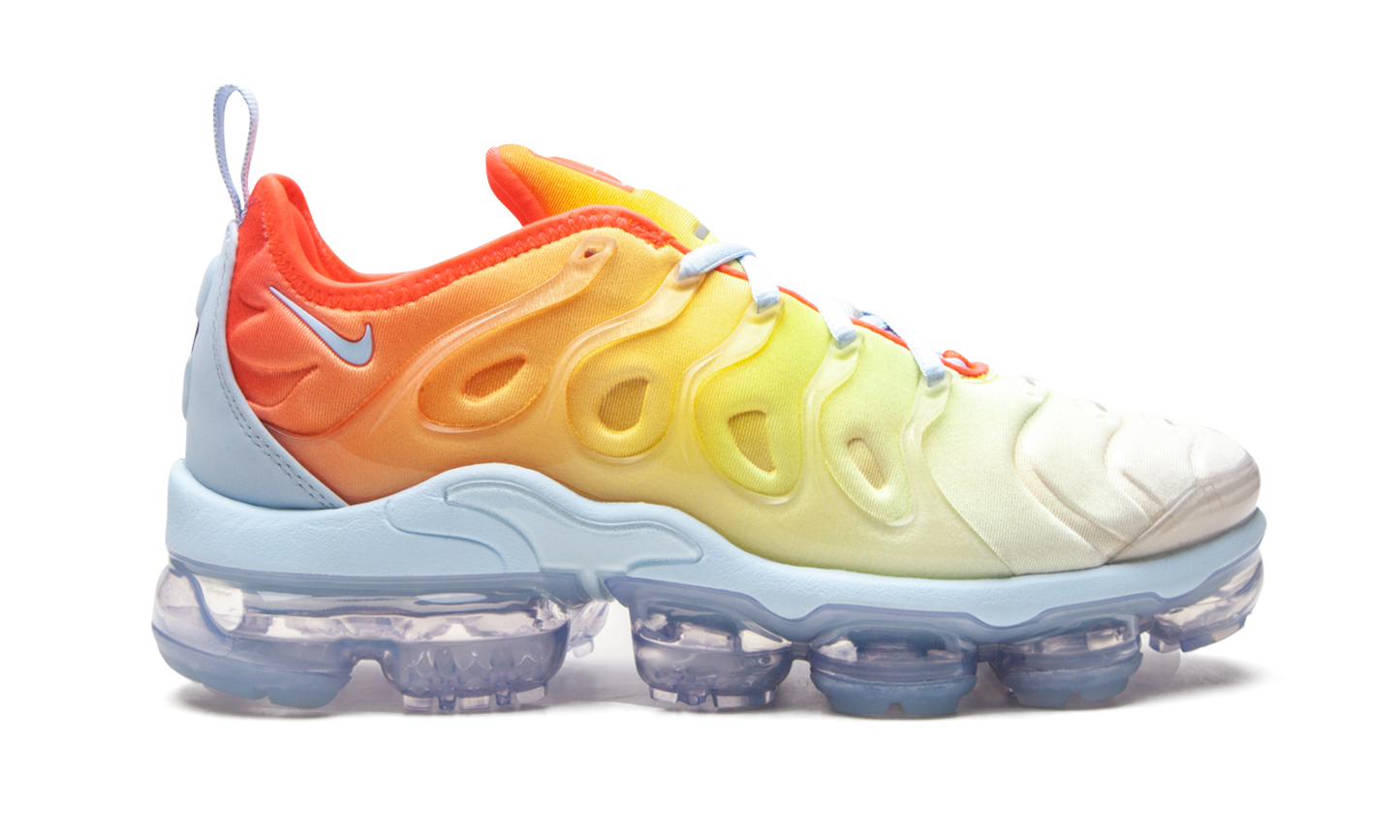 WMNS VaporMax Plus"Sunrise" CW5593 400