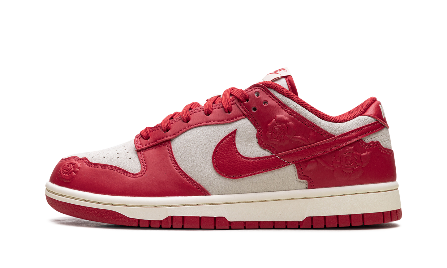 Dunk Low WMNS"Red Roses" HF1986 100