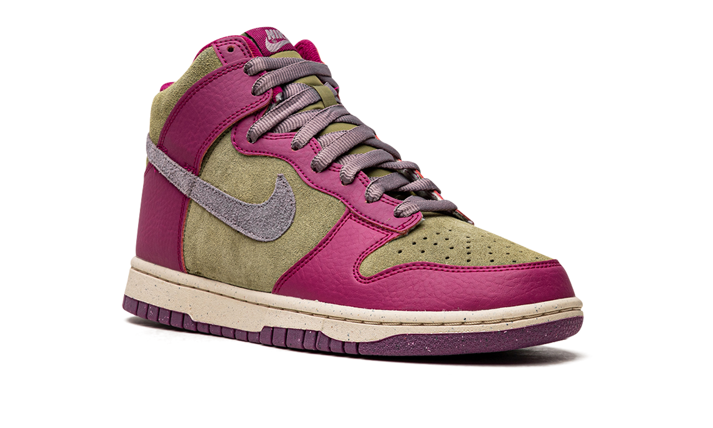 DUNK HIGH MNS WMNS"Dynamic Berry" FB1273 500