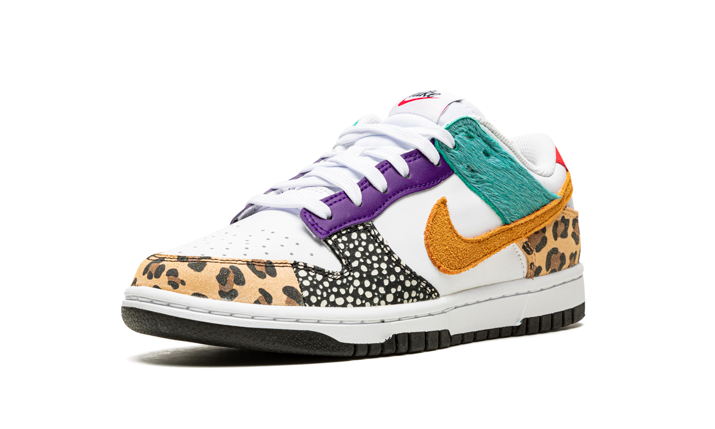 DUNK LO SE MNS WMNS"Safari Mix" DN3866 100