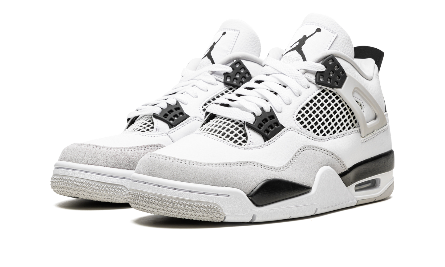 4 Retro "Military Black" DH6927 111