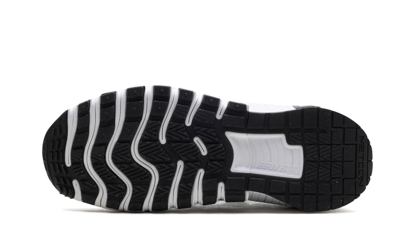 Free Metcon 6 WMNS"Black White" FJ7126 001