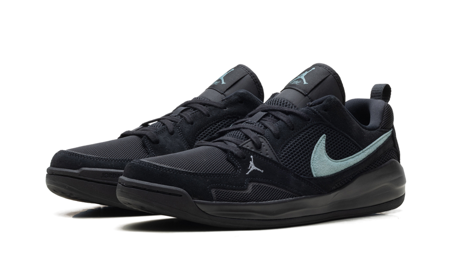 CMFT Era "Black Sail Cool Grey Mineral" HJ6777 002