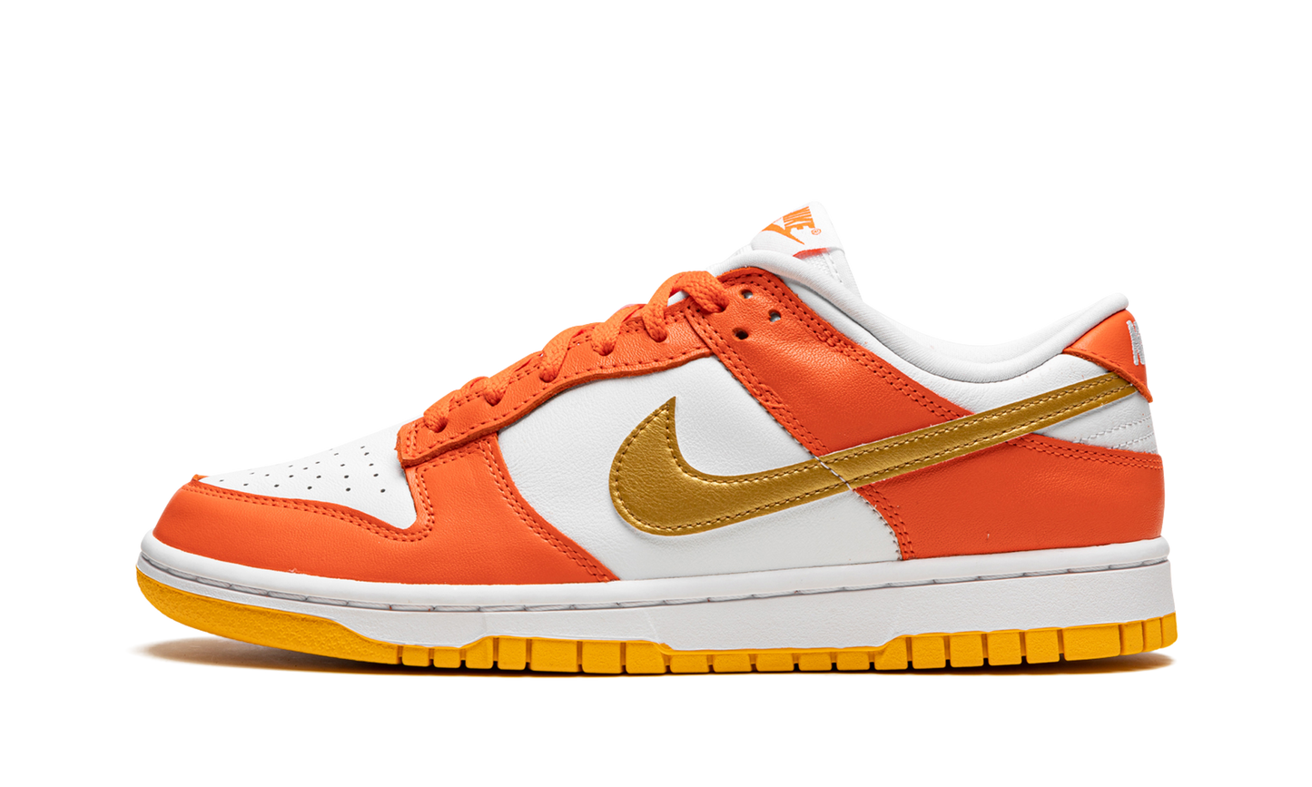 DUNK LO MNS WMNS"Golden Orange" DQ4690 800