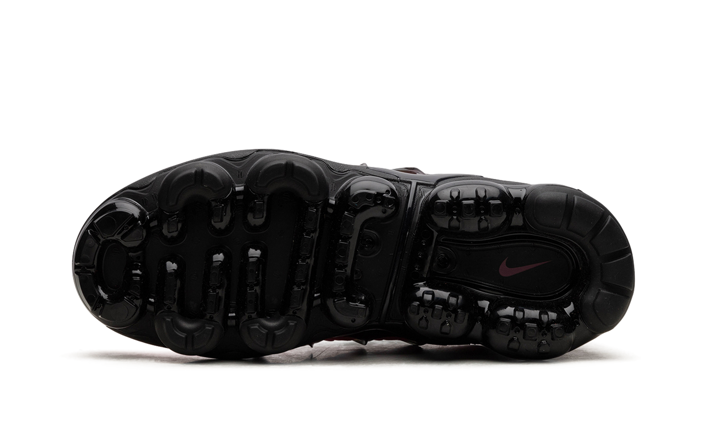 VAPORMAX PLUS WMNS"Miami Nights" FN7175 630