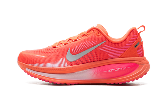 Vomero 18 WMNS"Bright Crimson" HM6804 603