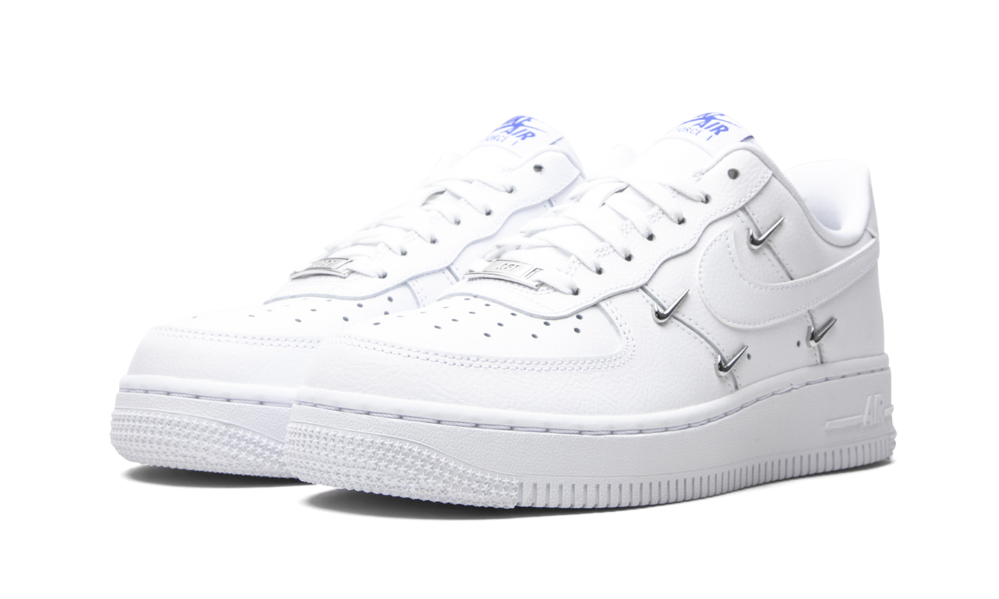 AIR FORCE 1'07 LX WMNS"Sisterhood" CT1990 100