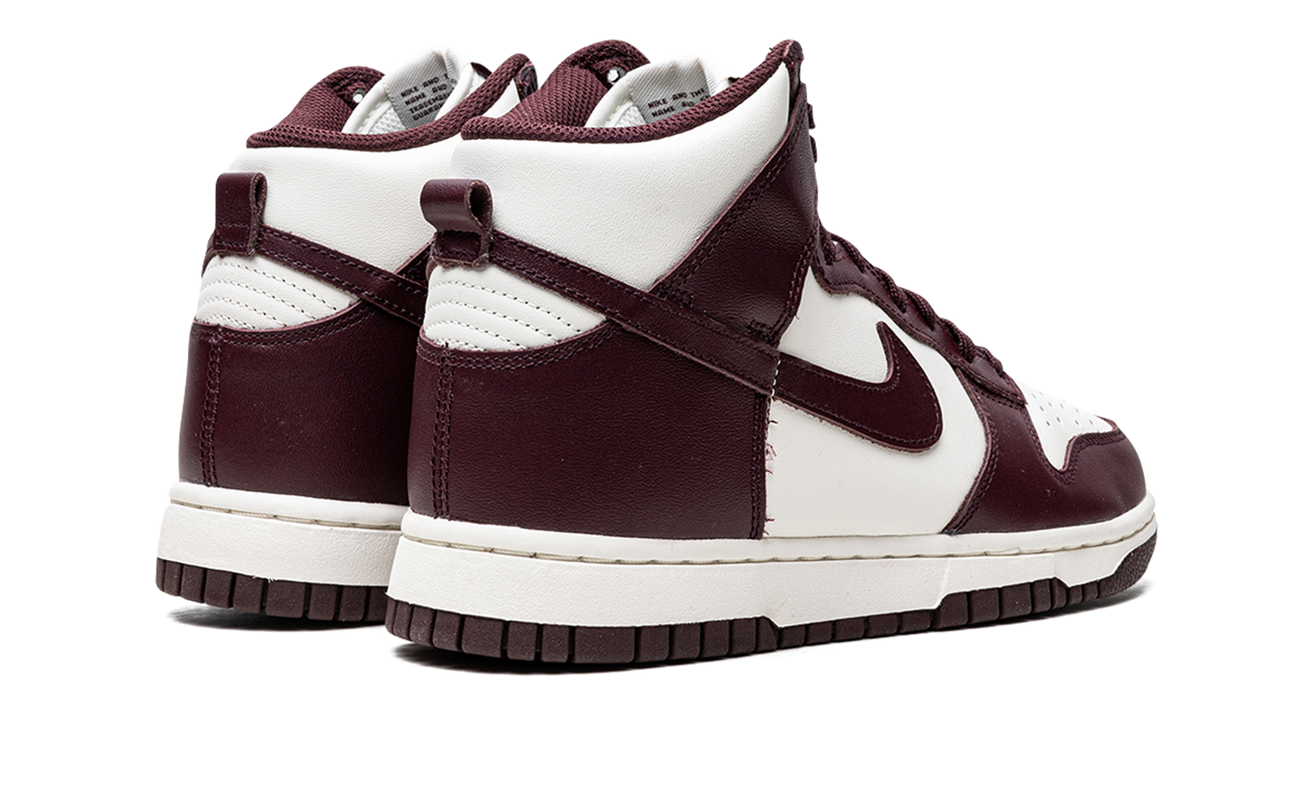 DUNK HIGH WMNS"Burgundy Crush" DD1869 601