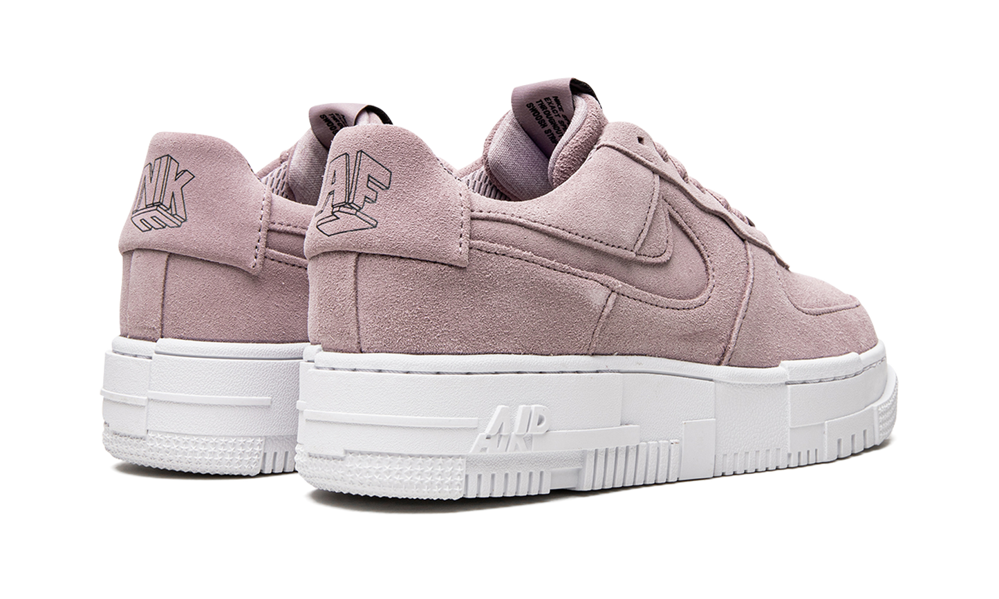 AIR FORCE 1 PIXEL MNS WMNS DQ5570 501