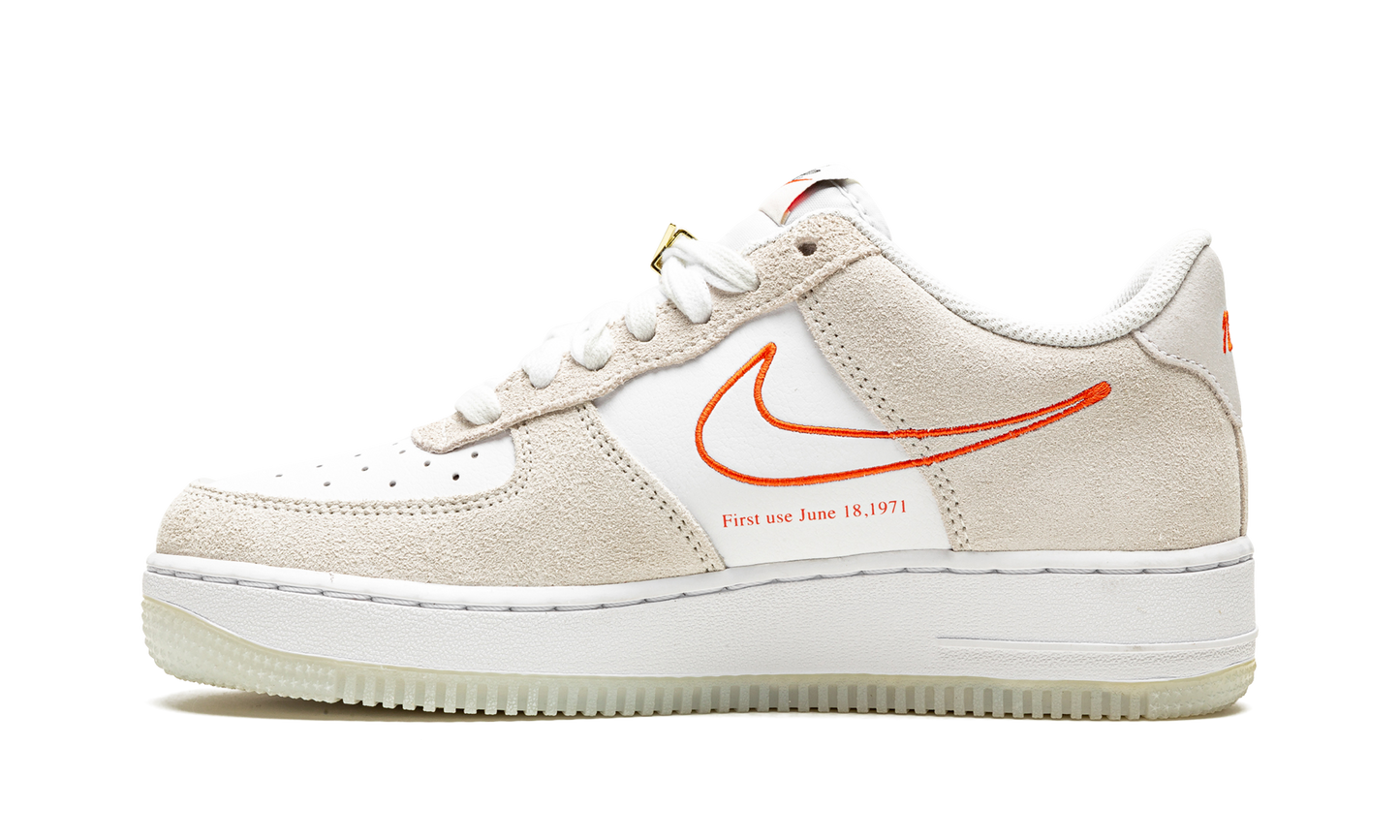AIR FORCE 1'07 SE MNS WMNS"First Use" DA8302 101