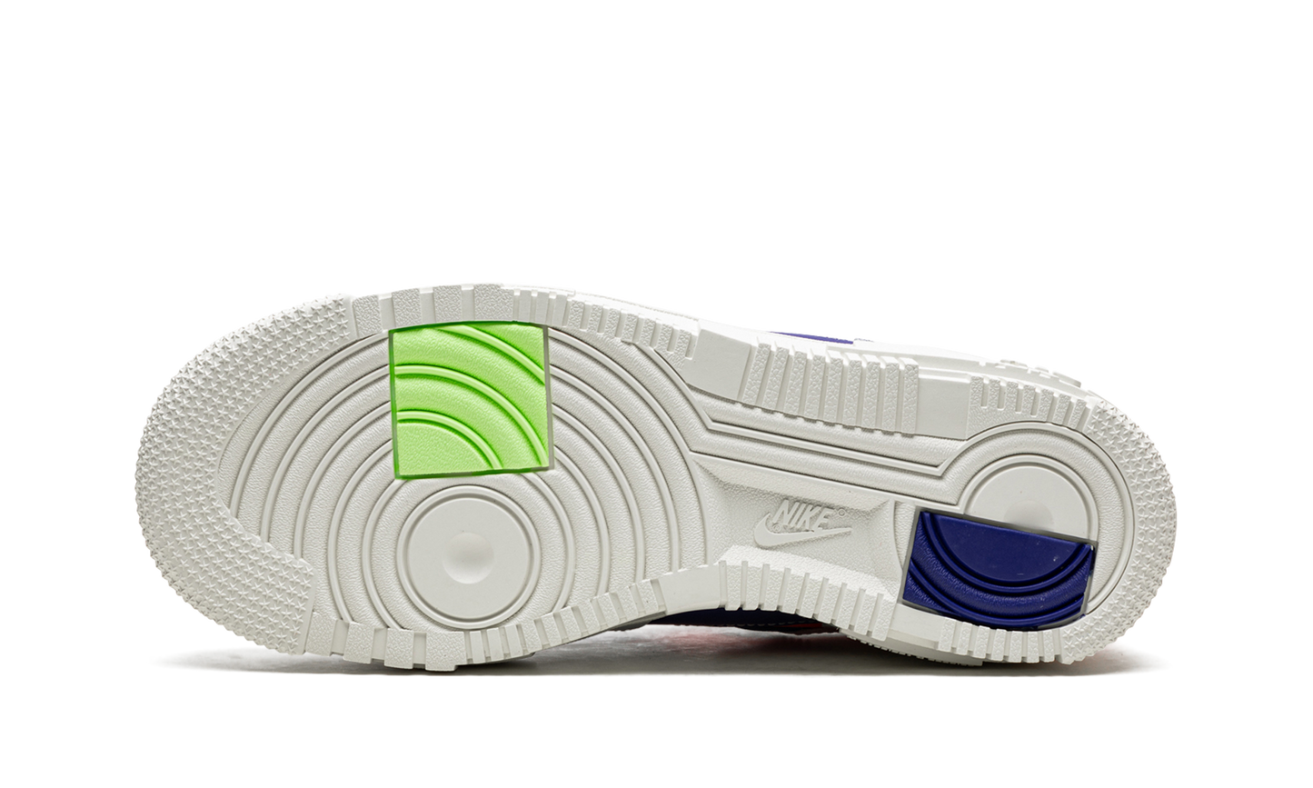 AIR FORCE 1 LO PIXEL MNS WMNS"White Concord Crimson" DM8340 100