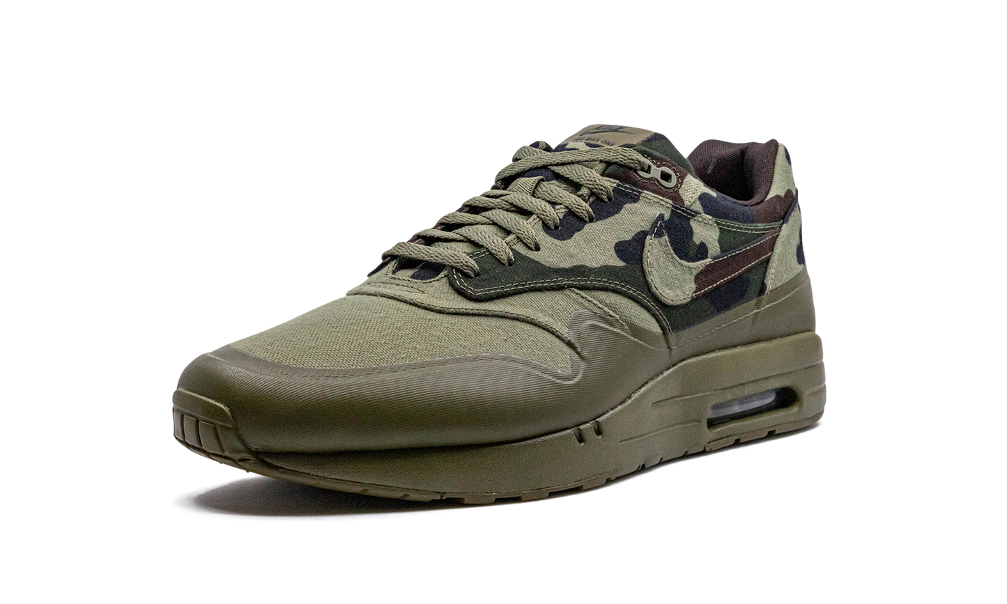 Air Maxim 1 France SP "France" 607473 200