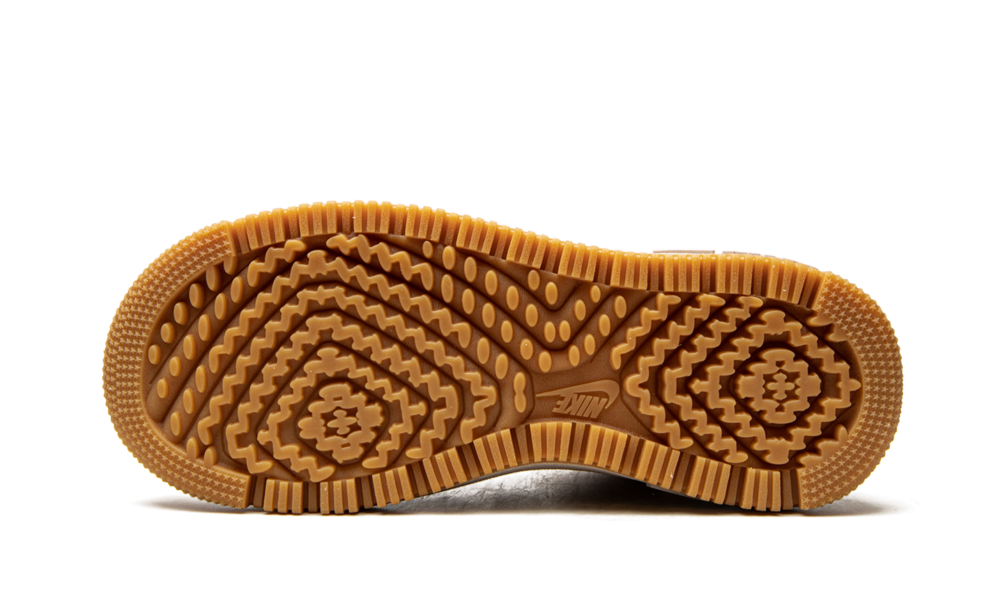 AIR FORCE 1 HIGH UTILITY MNS WMNS DC3584 200