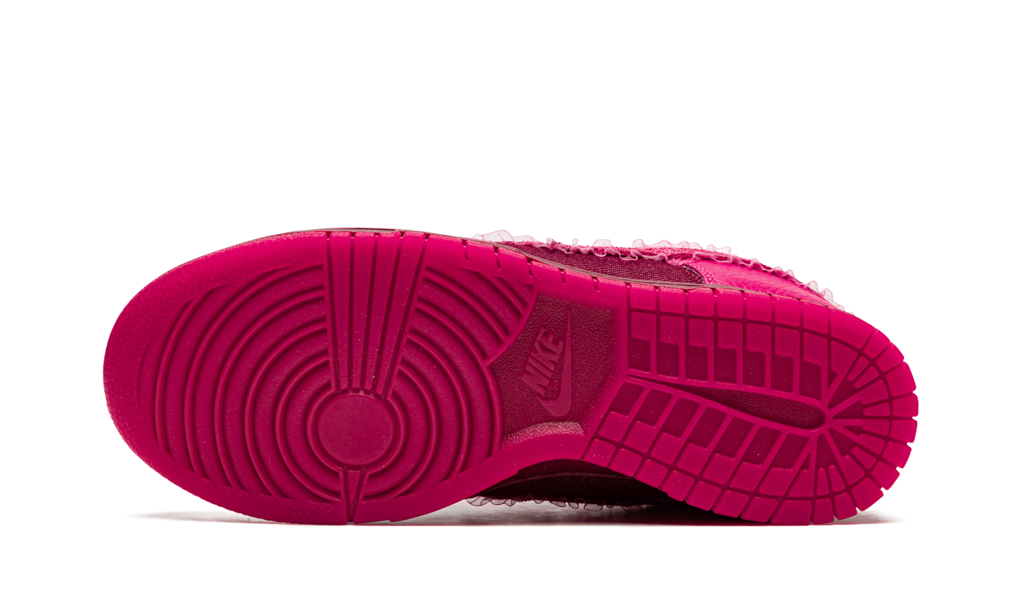 DUNK LOW WMNS"Valentine’s Day" DQ9324 600