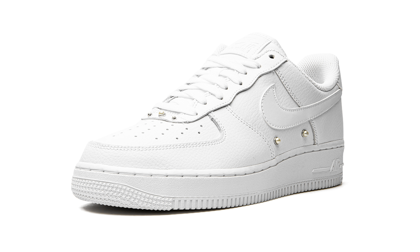 AIR FORCE 1 LO MNS WMNS"Pearls" DQ0231 100