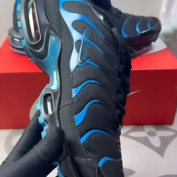 Max Plus "Black/University Blue" sneakers