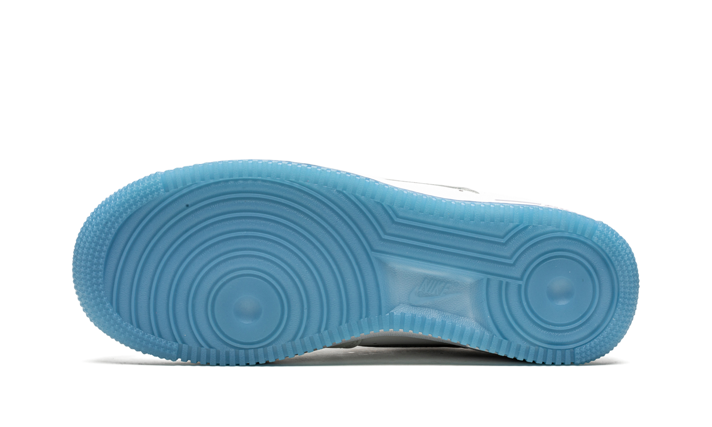 AIR FORCE 1 LO LX MNS WMNS"UV Reactive" DA8301 100